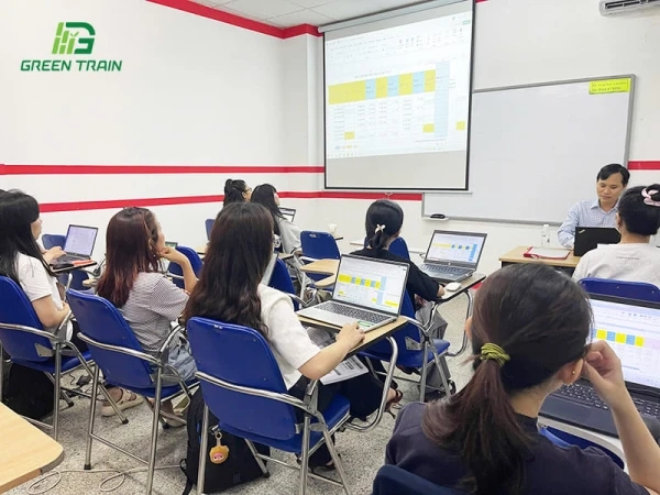 Hình ảnh lớp học tại Greentrain