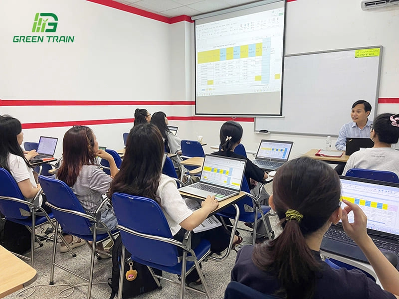 Hình ảnh lớp học tại Greentrain